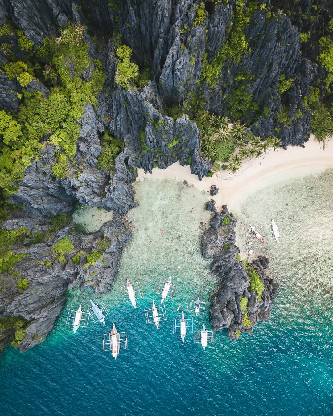 Aerial photograph: Asian Tour