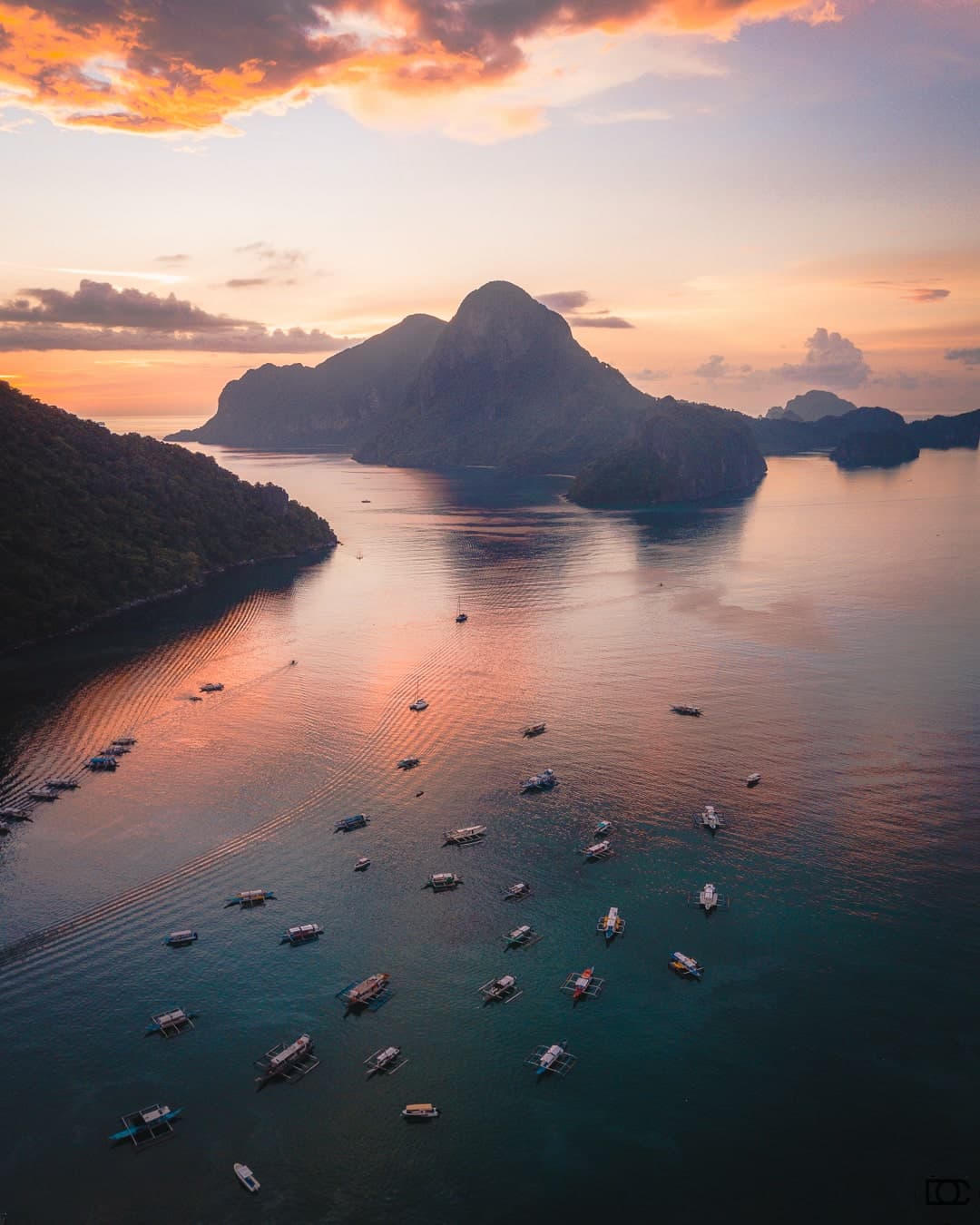 Aerial photograph: Asian Tour